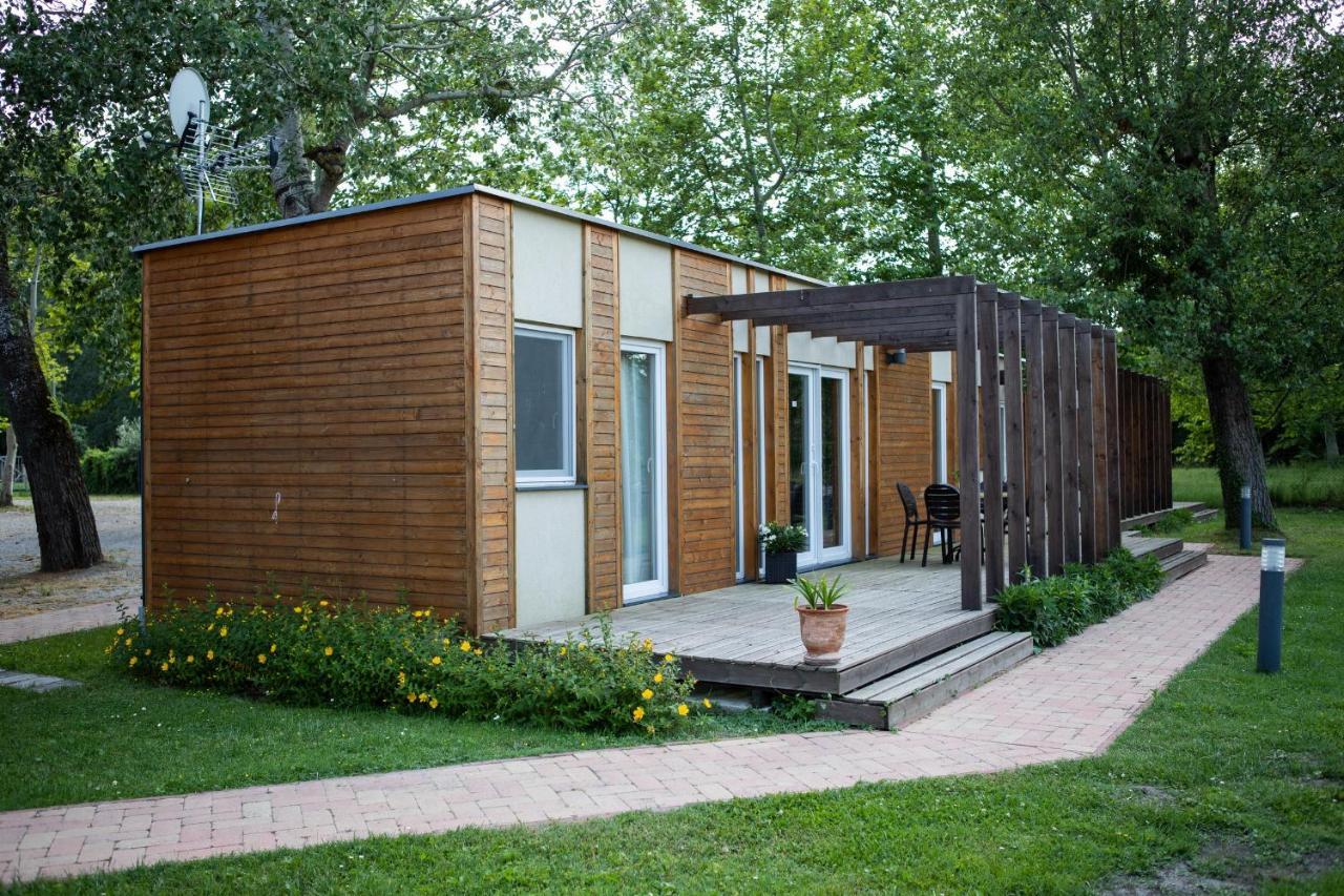Zsanett Hotel Balatonkeresztur